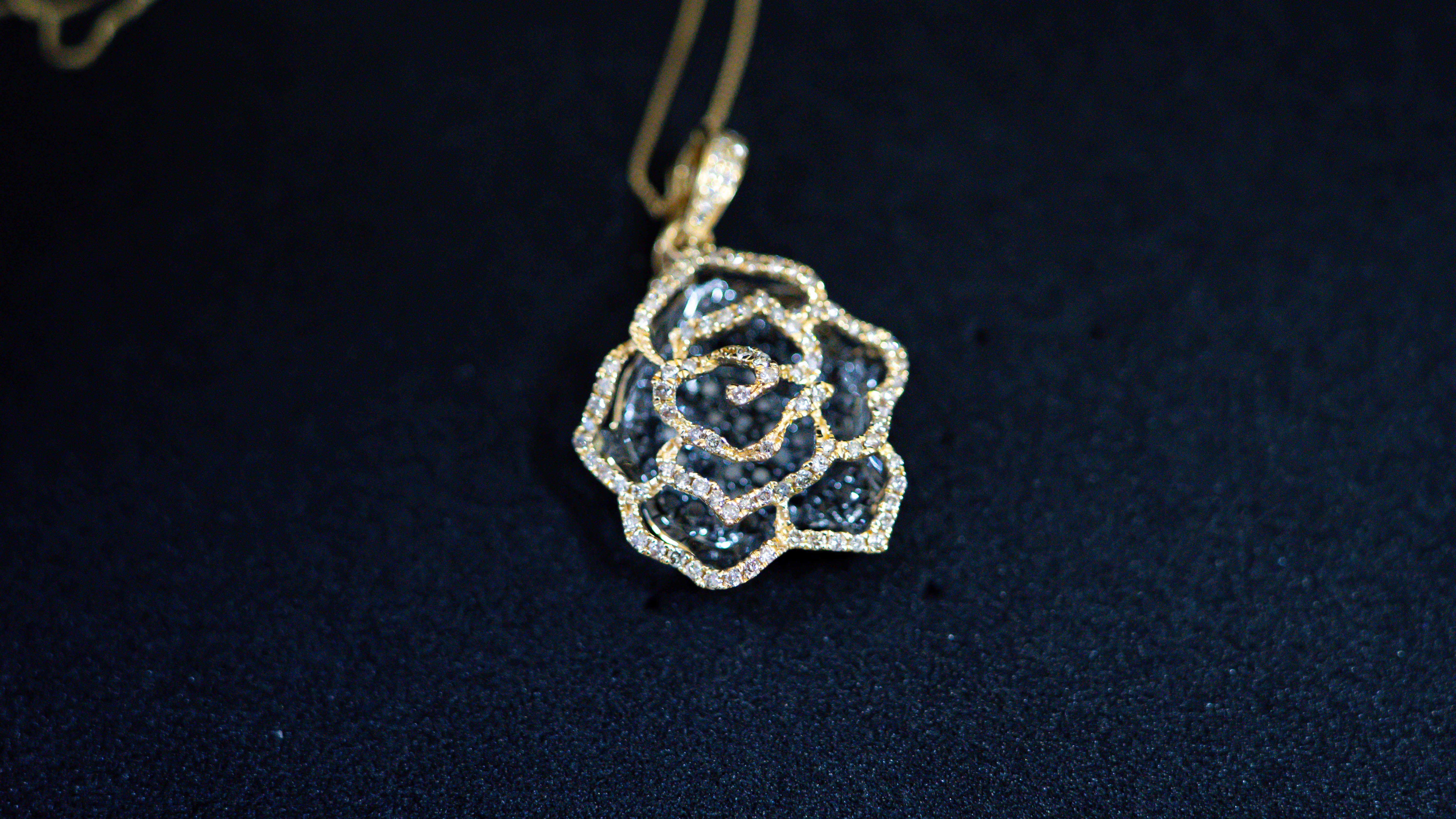 S-561 Diamond Necklace - Rose